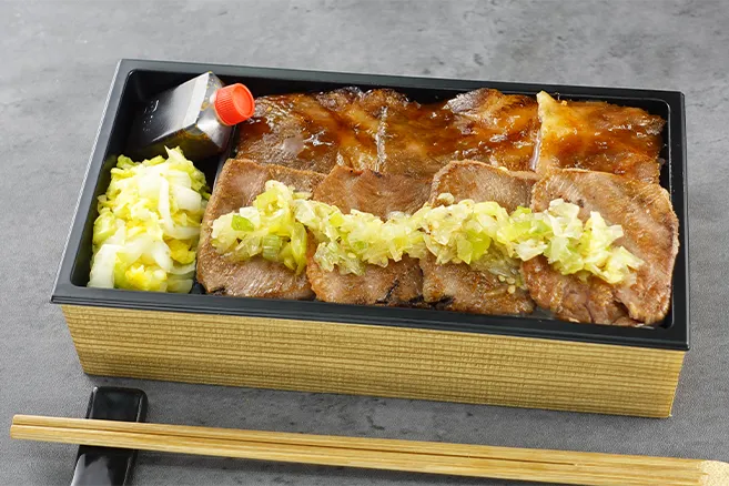 仙台うす切り牛タンと和牛焼肉重